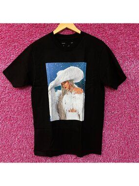Beyoncé Cowboy Carter 2025 Holiday Collection T-Shirt Medium